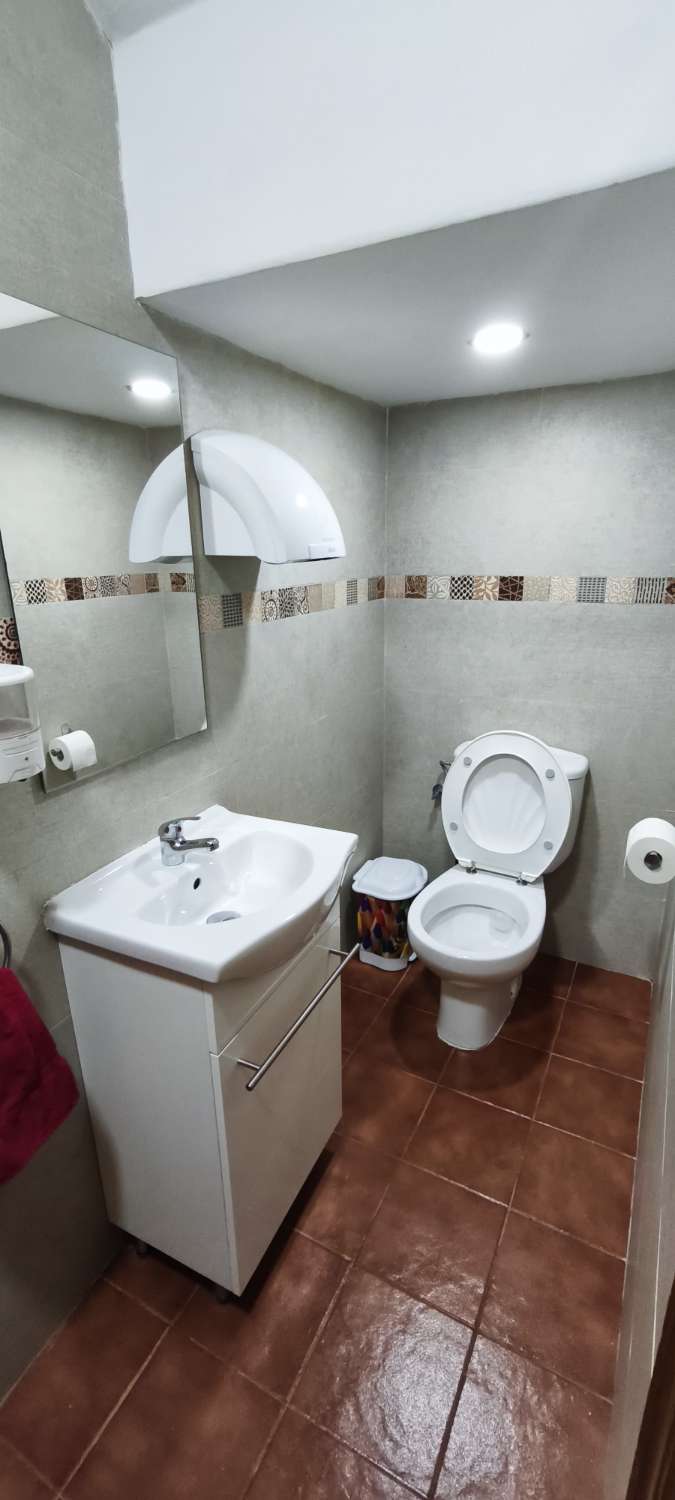 Chalet te koop in El Tomillar (Málaga)