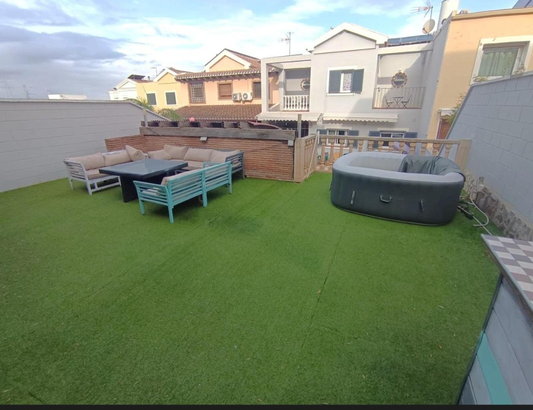 Chalet te koop in El Tomillar (Málaga)