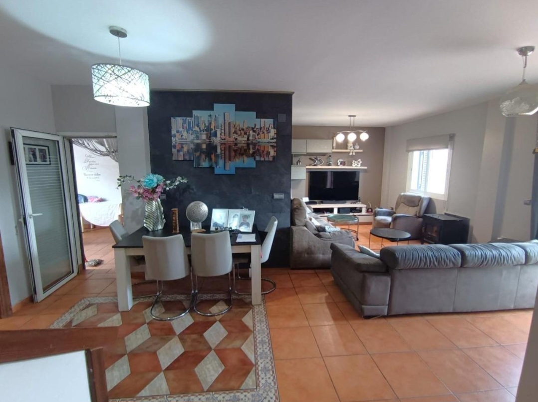 Chalet te koop in El Tomillar (Málaga)