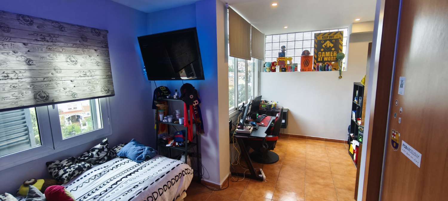 Chalet te koop in El Tomillar (Málaga)