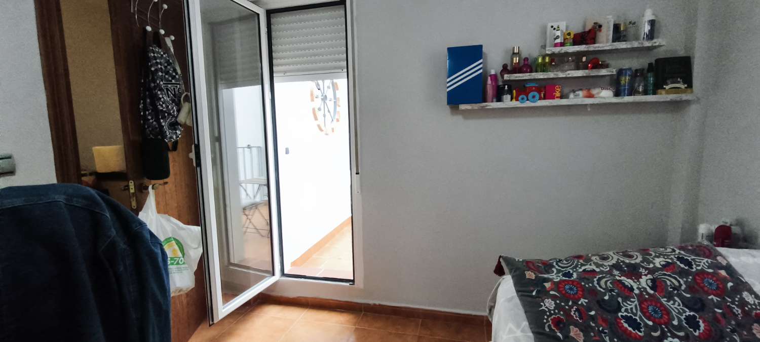 Chalet te koop in El Tomillar (Málaga)