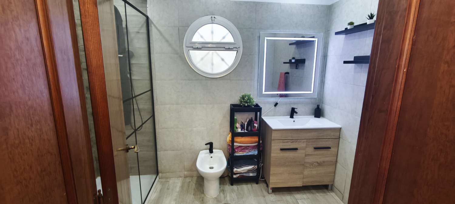 Chalet te koop in El Tomillar (Málaga)