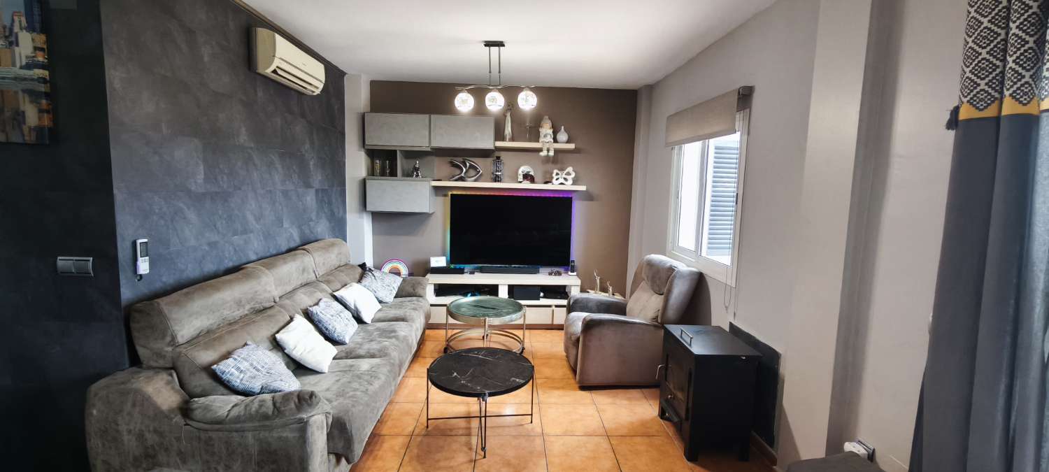 Chalet te koop in El Tomillar (Málaga)