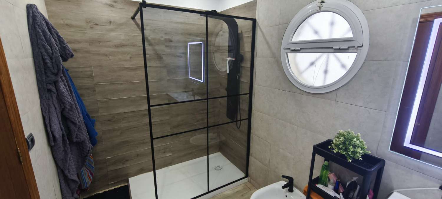 Chalet te koop in El Tomillar (Málaga)