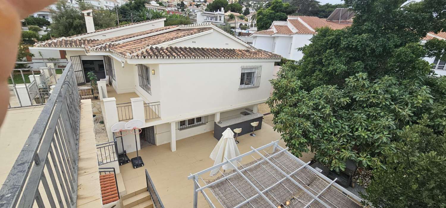Villa independiente en Alhaurin de la Torre