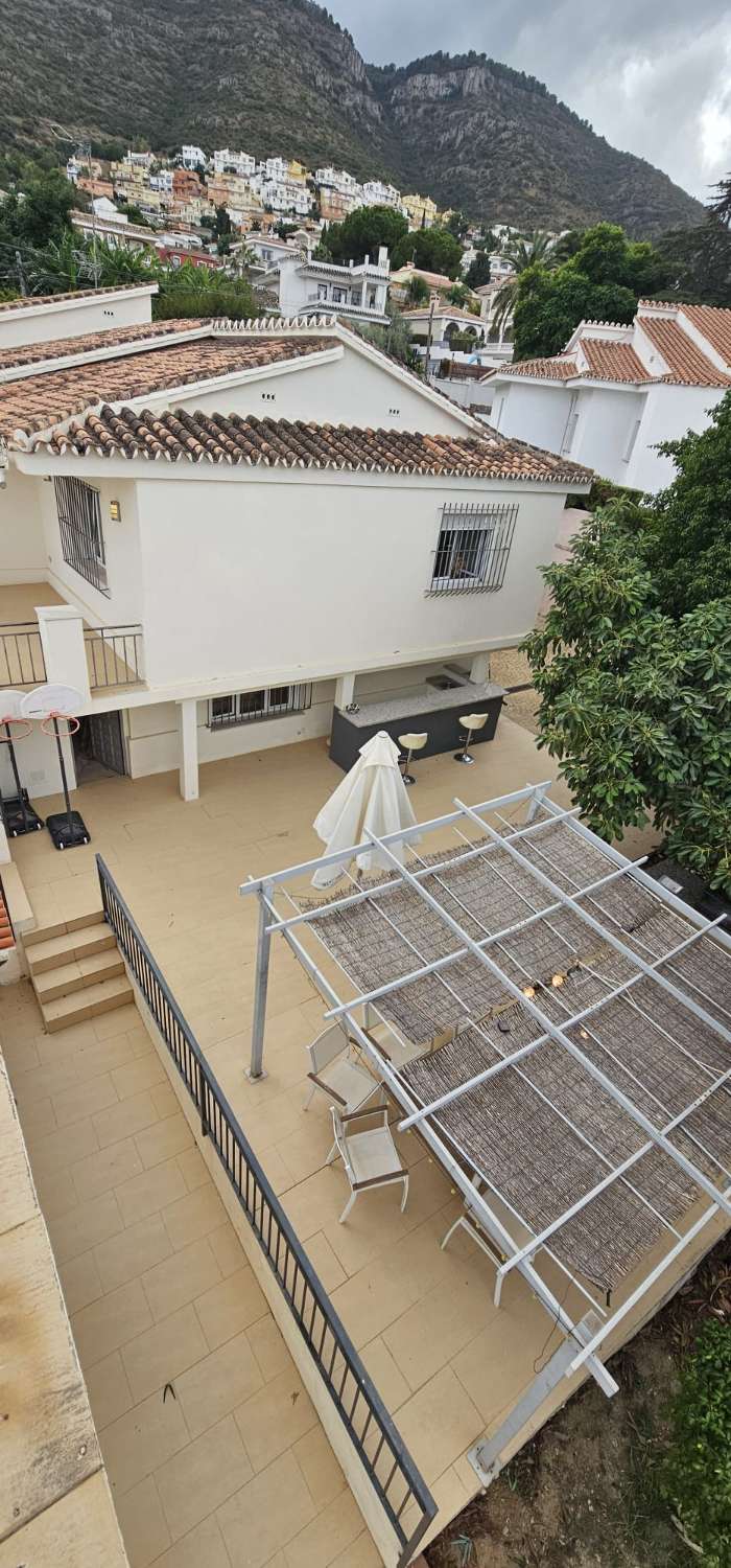 Villa independiente en Alhaurin de la Torre