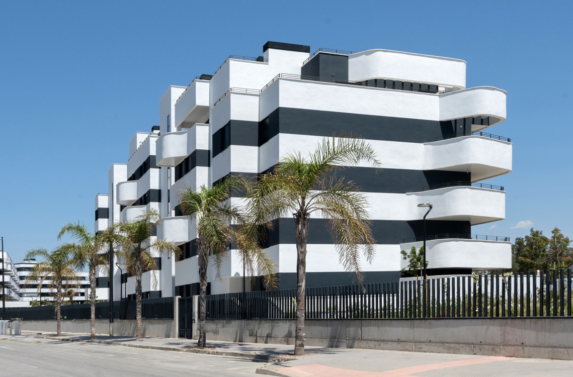 Ático de ensueño a estrenar en Los Álamos – Vistas frontales al mar