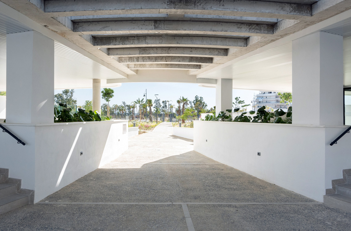 Ático de ensueño a estrenar en Los Álamos – Vistas frontales al mar