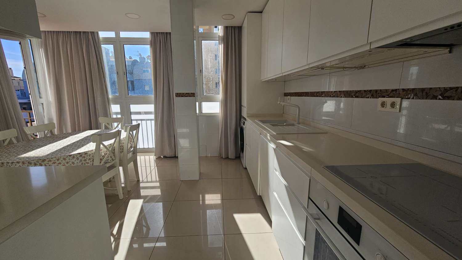 Piso amplio cerca de la playa, Los Boliches, Fuengirola