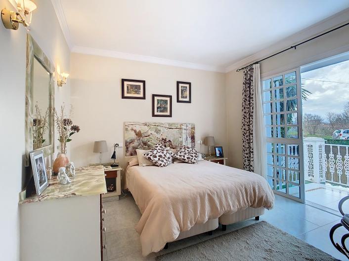 Шале на продаж в Alhaurín el Grande