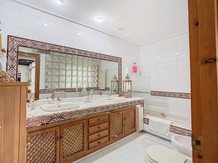 Шале на продаж в Alhaurín el Grande