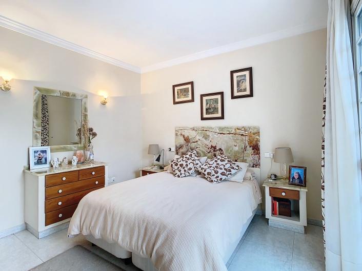 Шале на продаж в Alhaurín el Grande