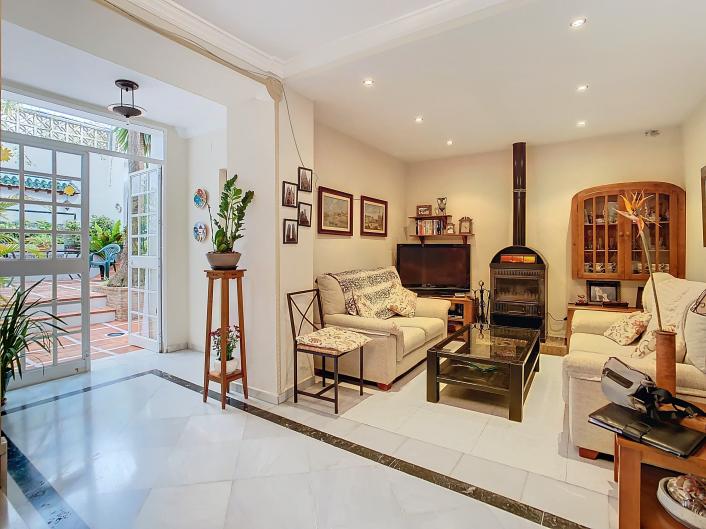 Шале на продаж в Alhaurín el Grande