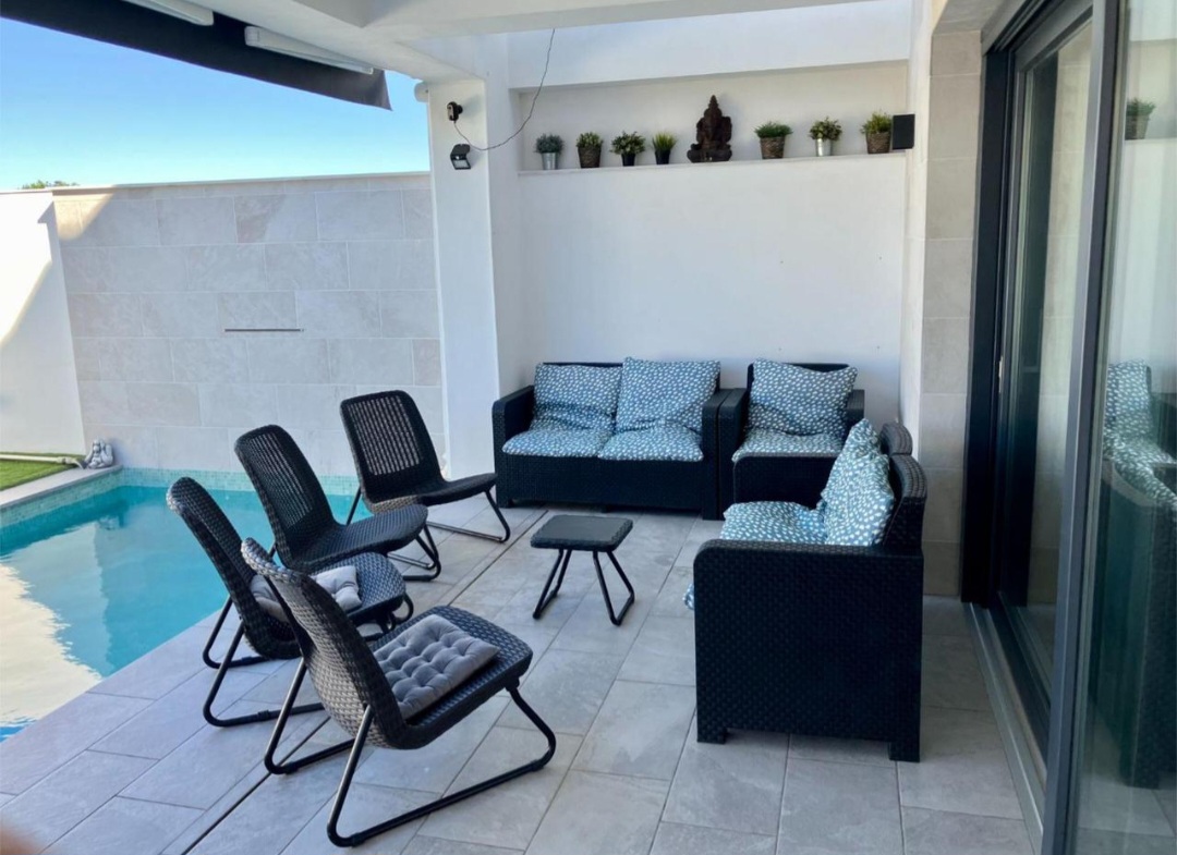 Шале на продаж в Alhaurín de la Torre