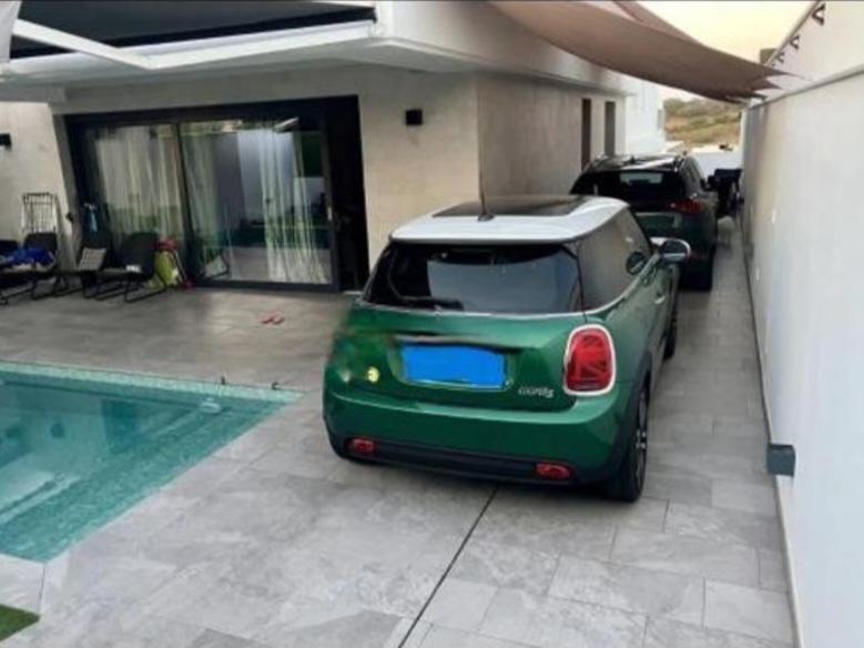 Шале на продаж в Alhaurín de la Torre