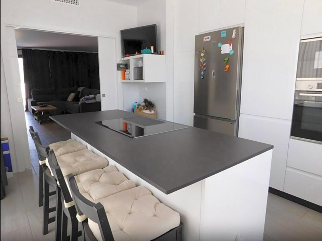 Шале на продаж в Alhaurín de la Torre