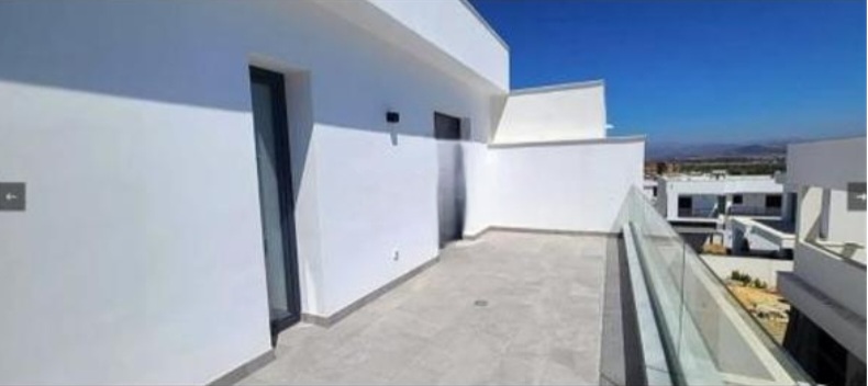 Шале на продаж в Alhaurín de la Torre