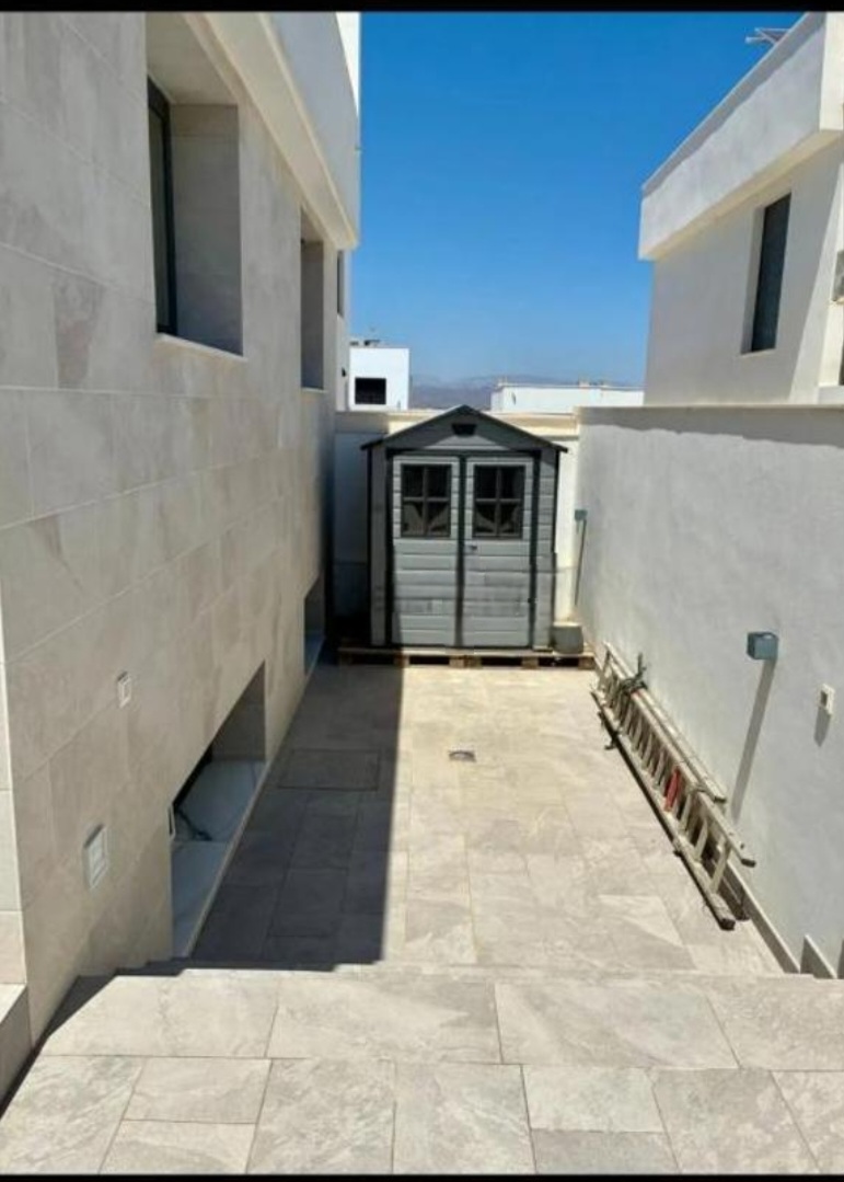 Шале на продаж в Alhaurín de la Torre