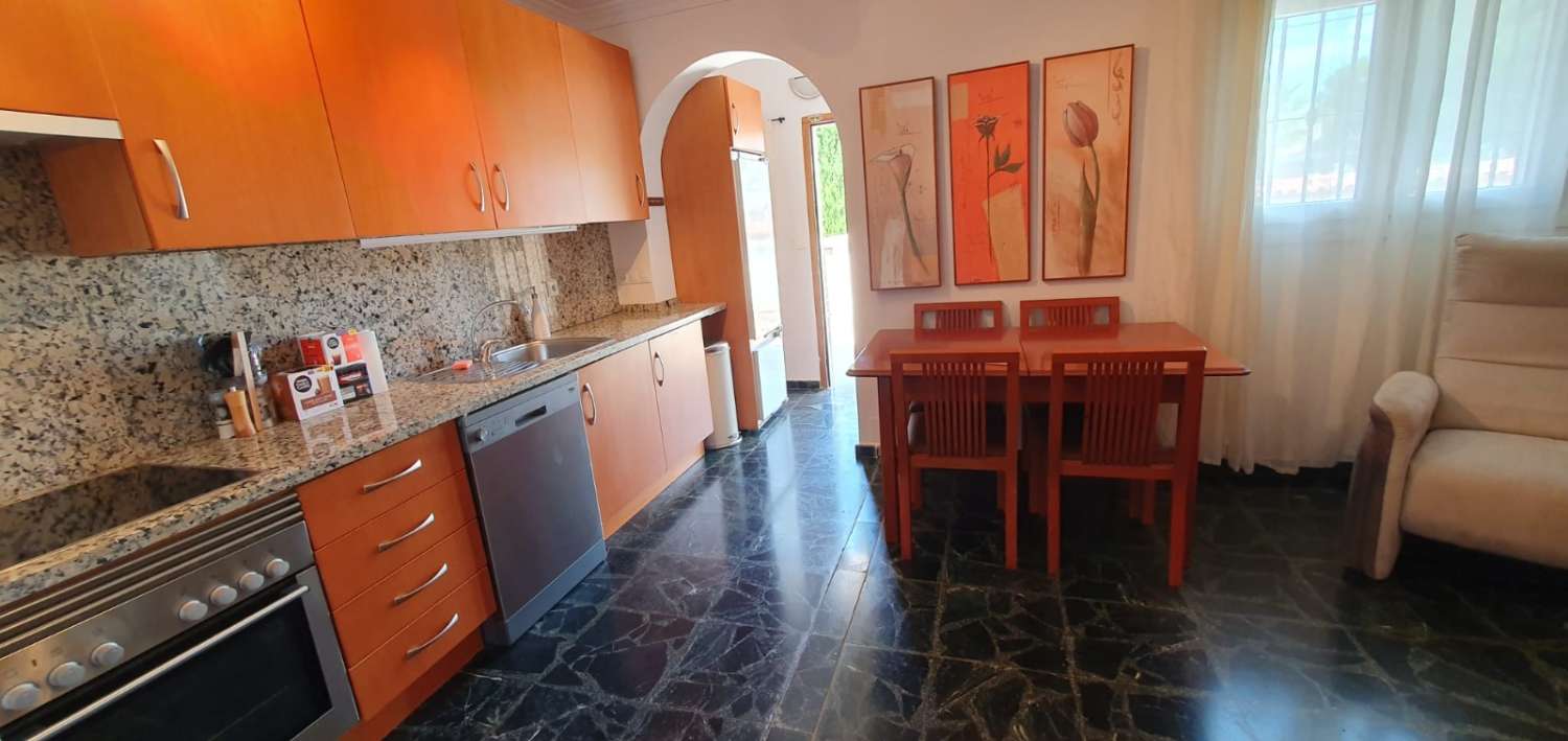 Villa for sale in Alhaurín de la Torre