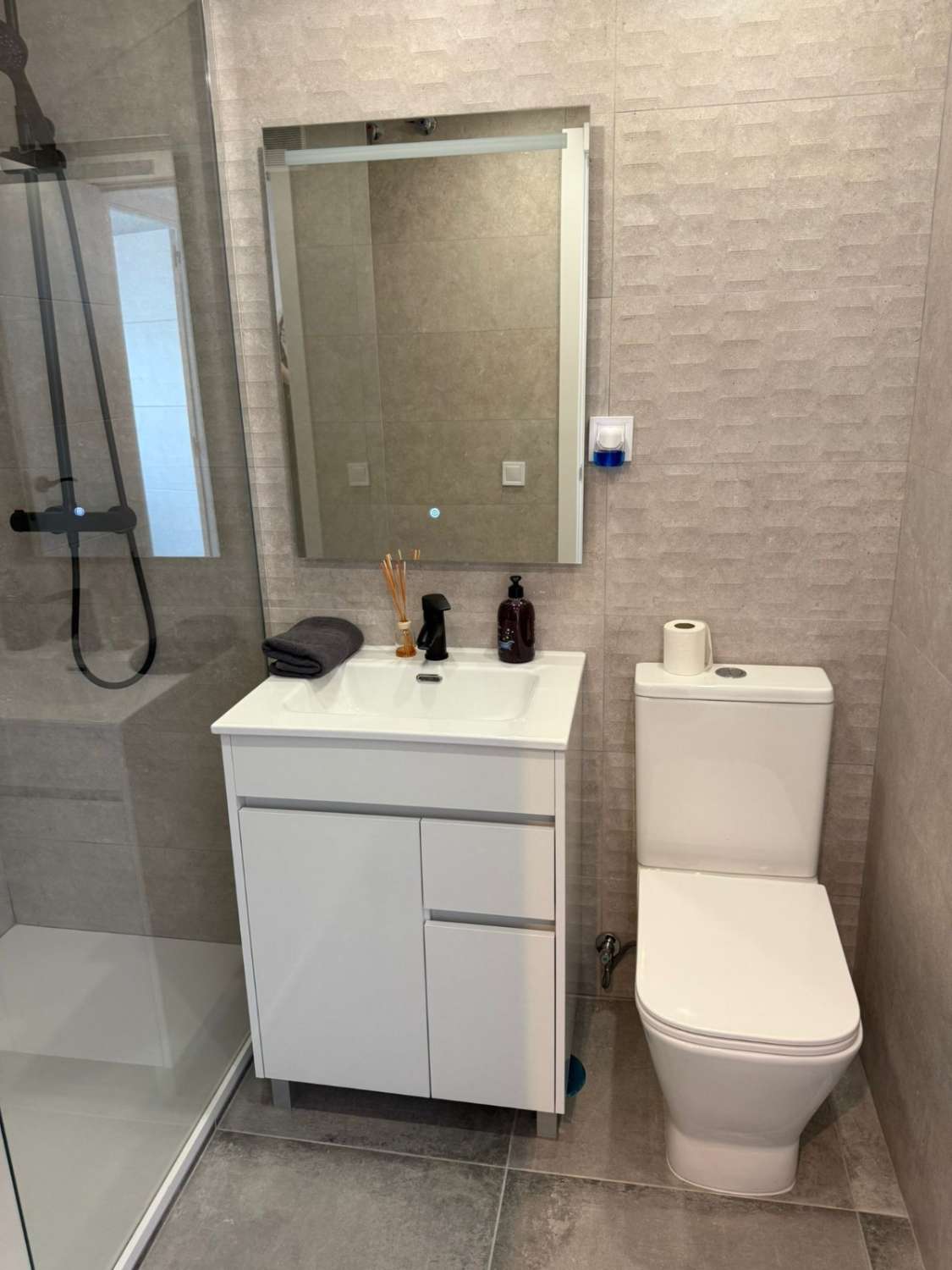 Квартира на продаж в Benalmádena Costa