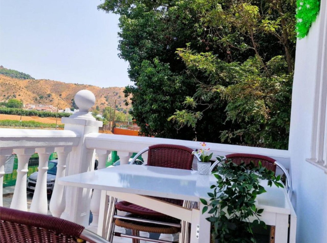 Vivienda unifamiliar reformada con gran terraza y posibilidad de solárium