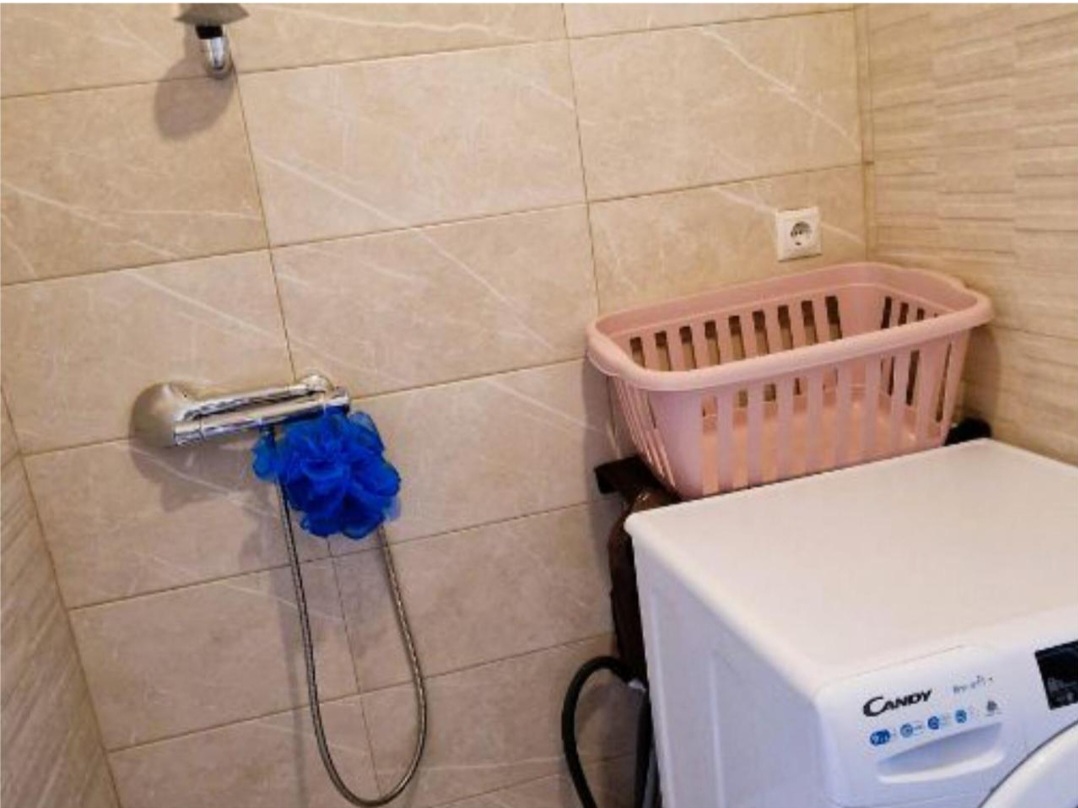 Vivienda unifamiliar reformada con gran terraza y posibilidad de solárium