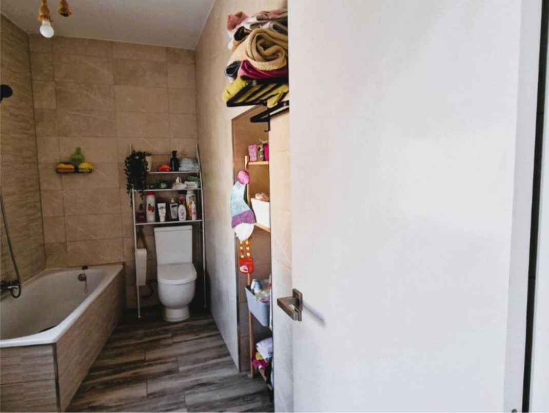 Vivienda unifamiliar reformada con gran terraza y posibilidad de solárium