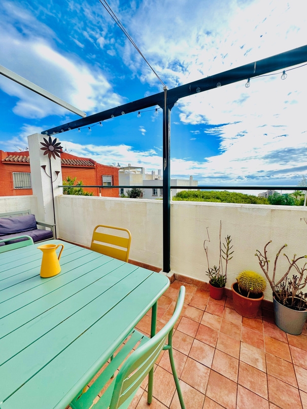 Apartamento con vistas al mar en Montemar, Torremolinos