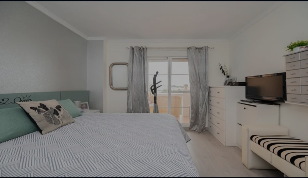 Квартира на продаж в Torreblanca del Sol (Fuengirola)
