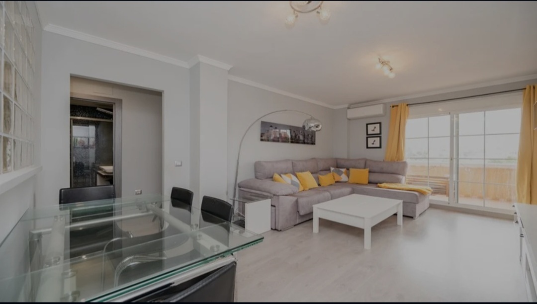 Квартира на продаж в Torreblanca del Sol (Fuengirola)