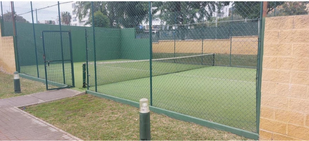 Fantástico piso en recinto cerrado en El Pinillo (Torremolinos)