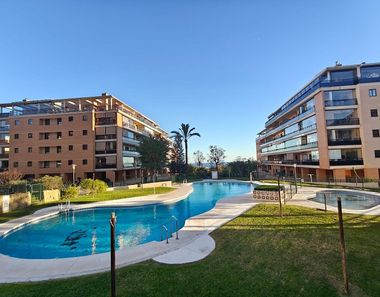 Fantástico piso en recinto cerrado en El Pinillo (Torremolinos)