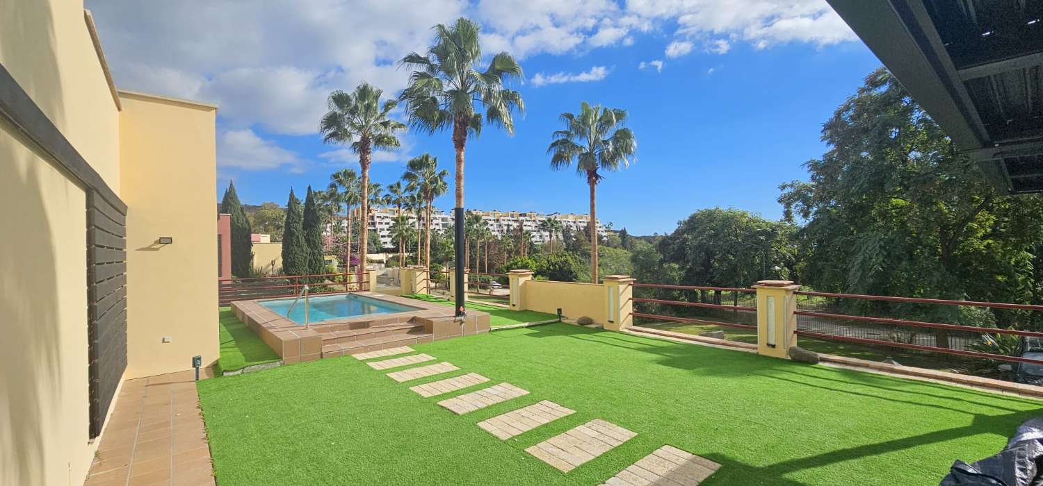 Vivienda en el fabuloso complejo de Parque Botanico, Benahavis