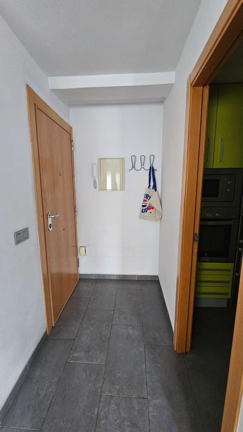 Piso en zona Calvario, Torremolinos