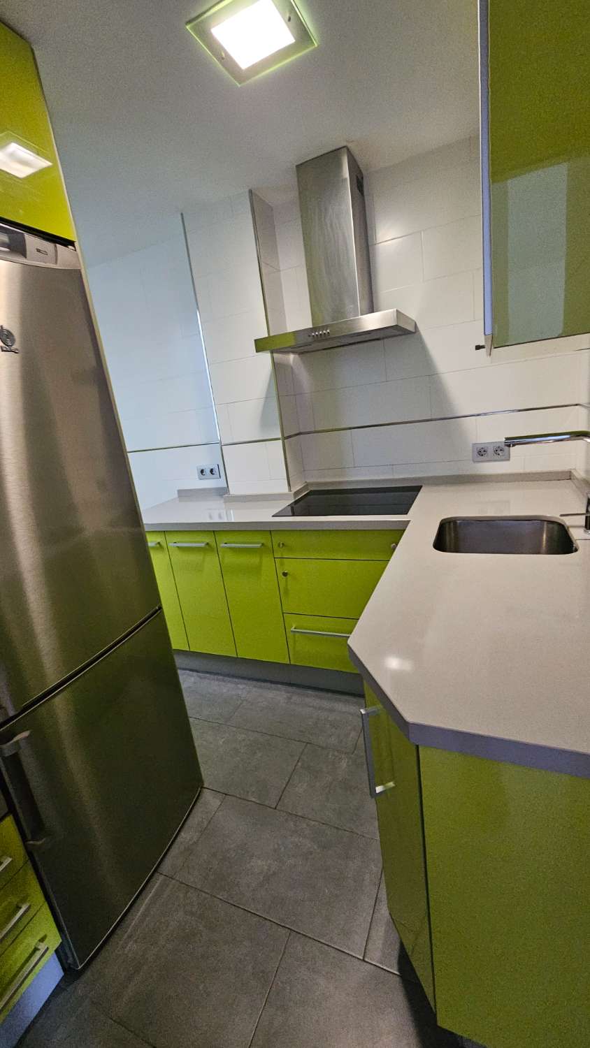 Piso en zona Calvario, Torremolinos