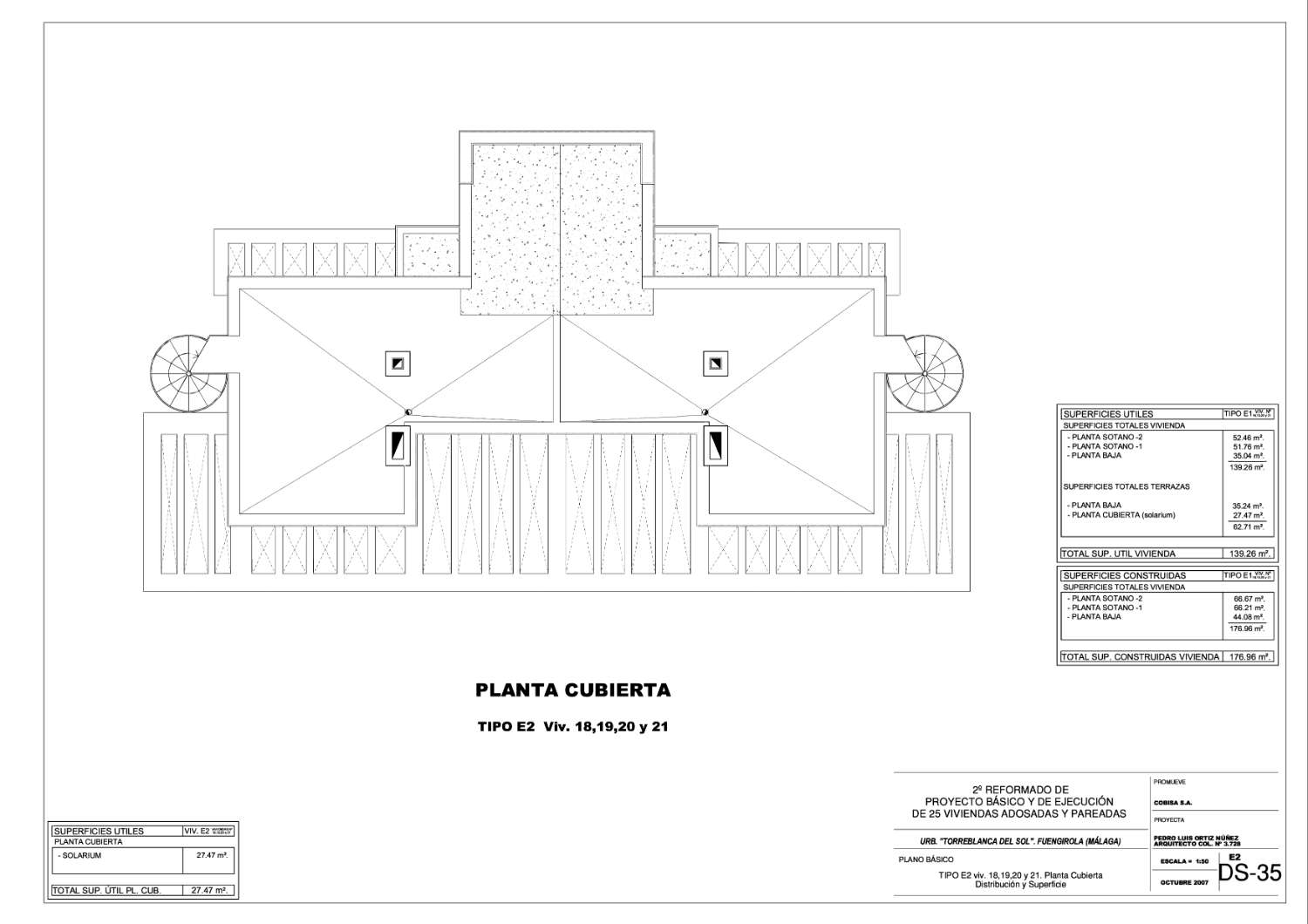 ADosado en esquina en Torreblanca, Fuengirola