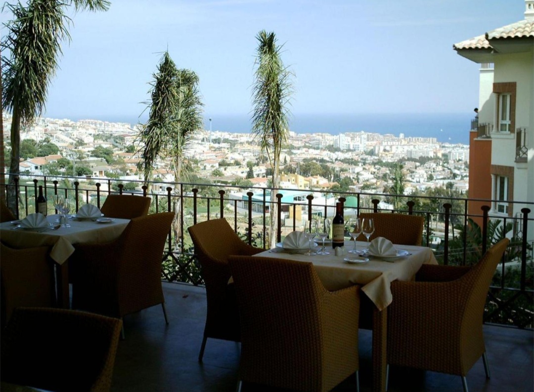 Magnífico apartamento en Sensara,  Benalmádena