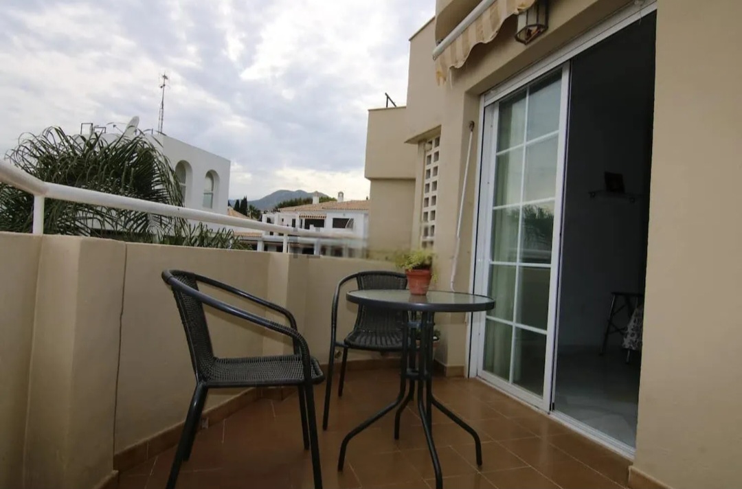 Apartamento Exclusivo en La Carihuela – Torremolinos | A solo 300 m de la Playa