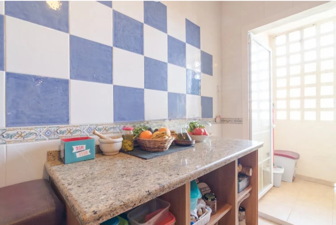 Apartamento Exclusivo en La Carihuela – Torremolinos | A solo 300 m de la Playa