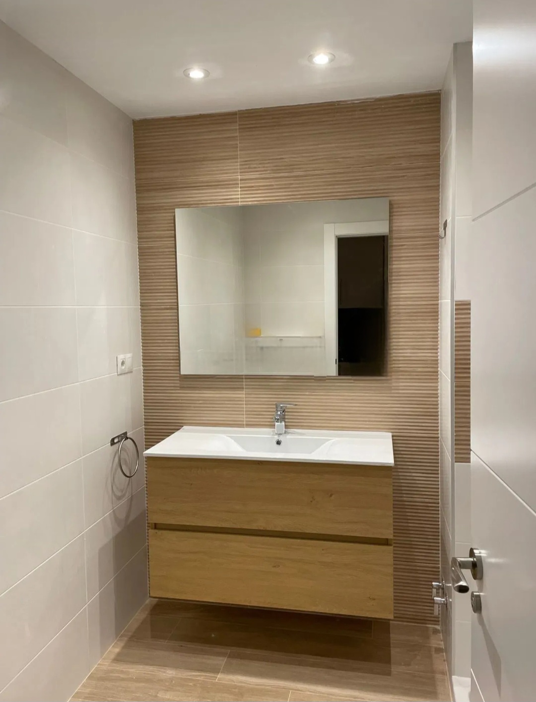 Estudio en primera línea de playa con vistas al mar