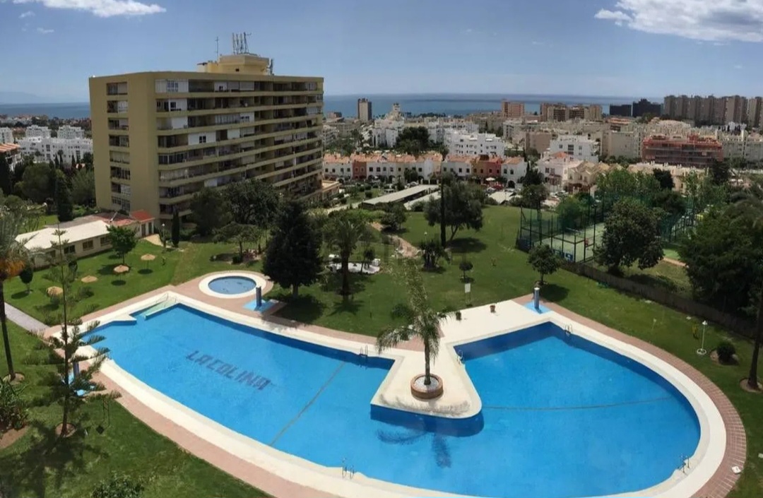 Estudio con licencia turistica y vistas al mar en Torremolinos