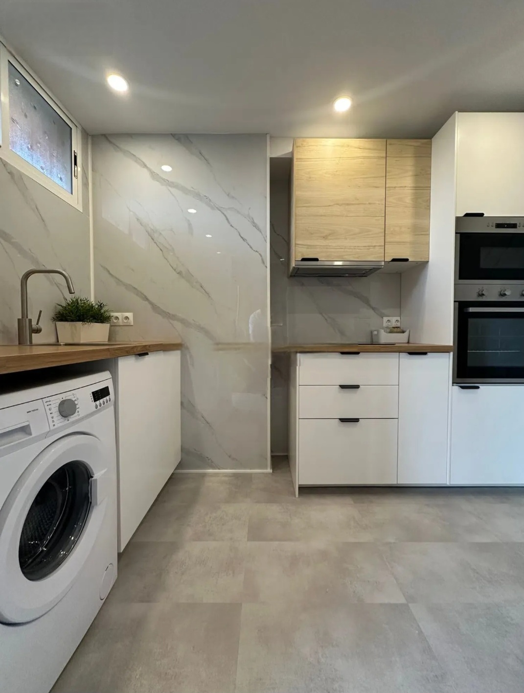 Estudio con licencia turistica y vistas al mar en Torremolinos