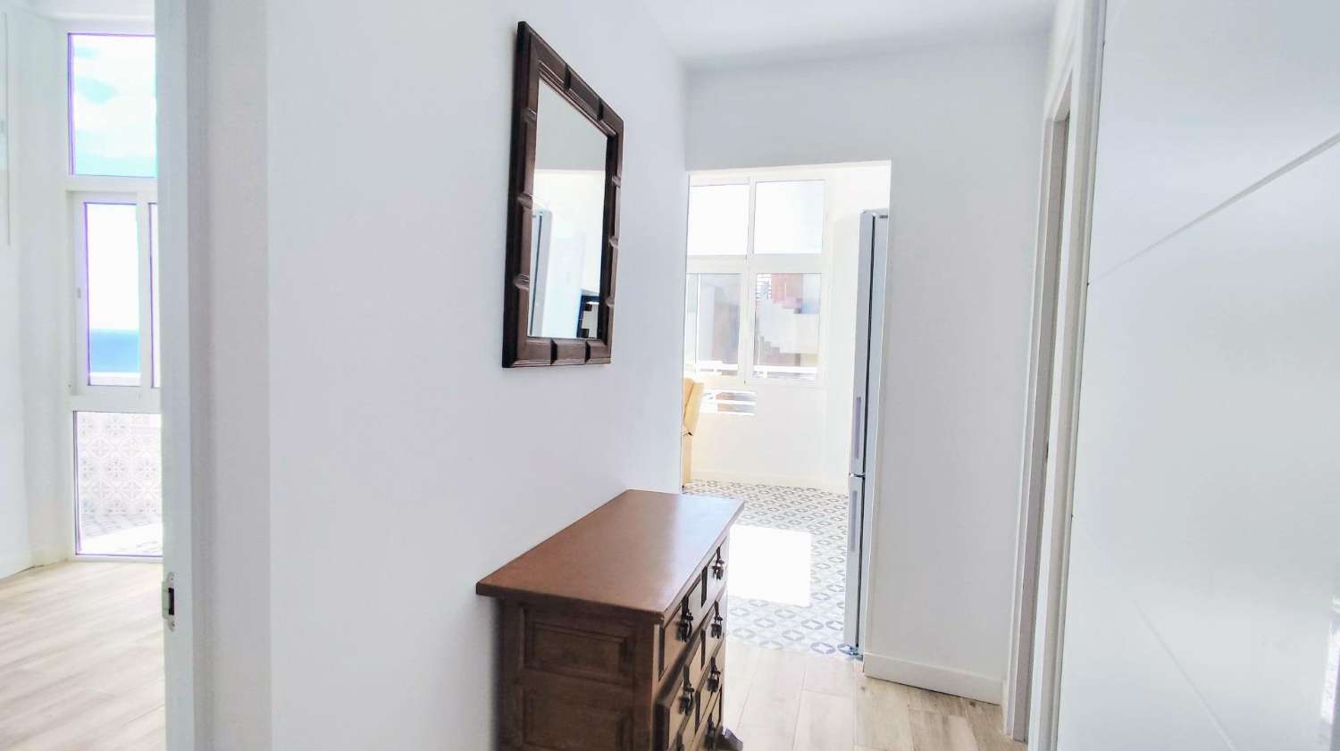 Impresionante Ático Reformado en el Corazón de Torremolinos