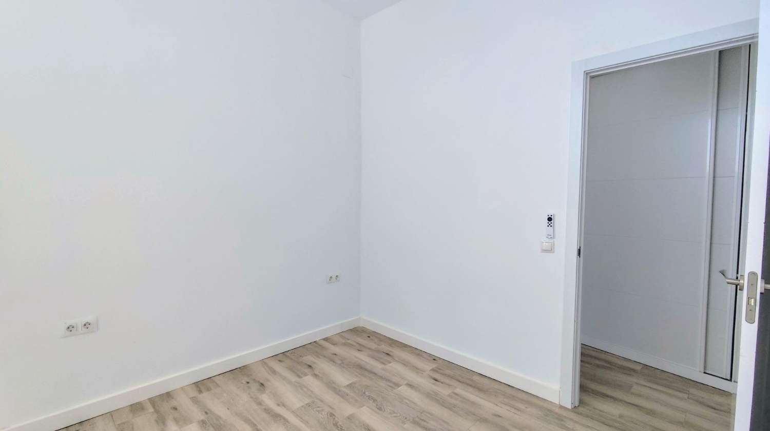 Impresionante Ático Reformado en el Corazón de Torremolinos