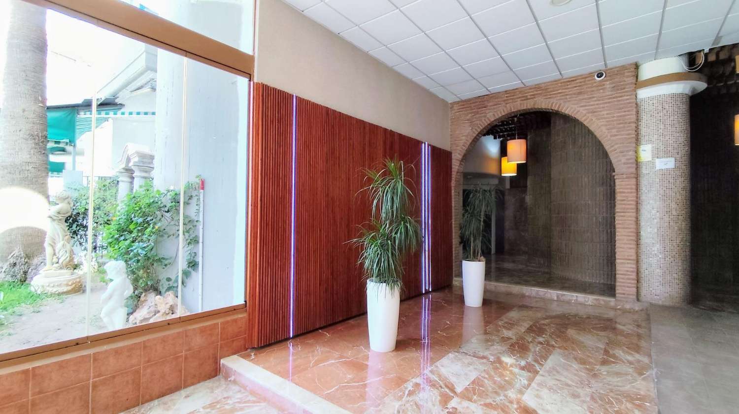 Impresionante Ático Reformado en el Corazón de Torremolinos