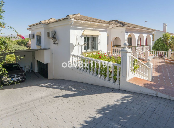 Villa independiente en Alhaurin de la Torre