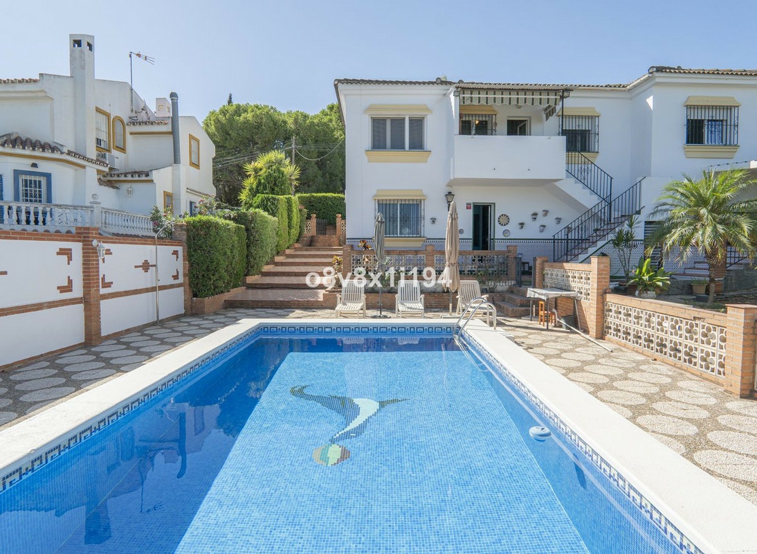 Villa independiente en Alhaurin de la Torre