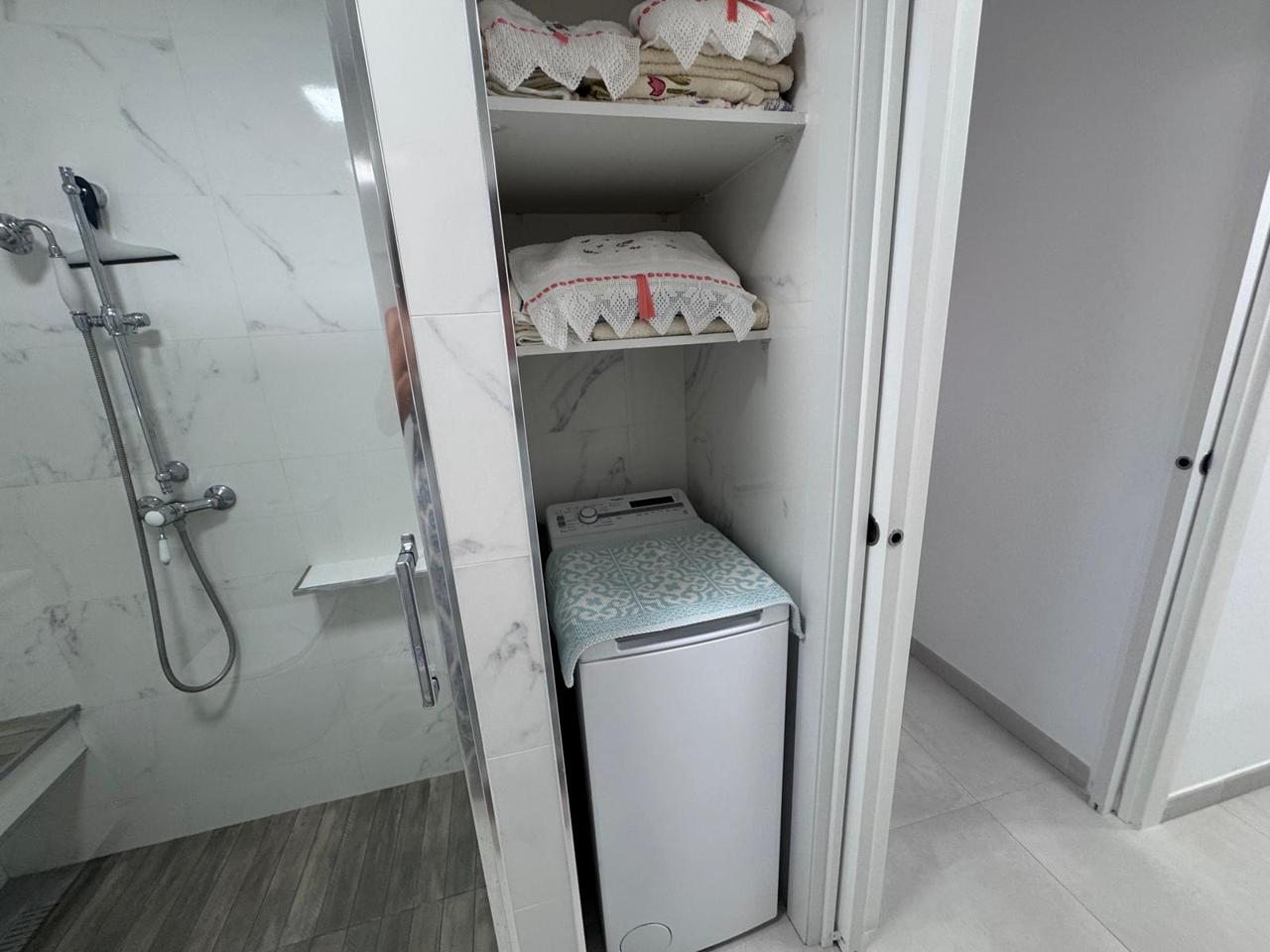 PISO ACTUAL Y REFORMADO EN EL CORAZÓN DE TORREMOLINOS