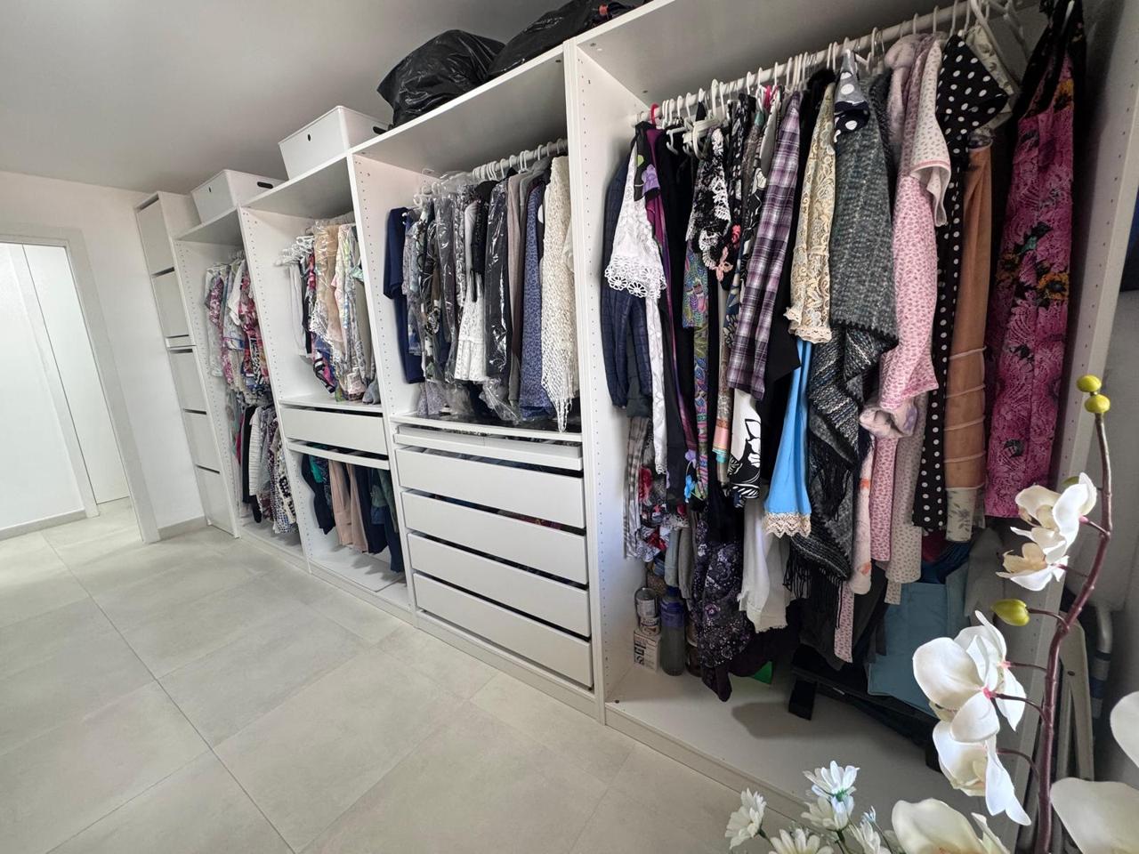 PISO ACTUAL Y REFORMADO EN EL CORAZÓN DE TORREMOLINOS