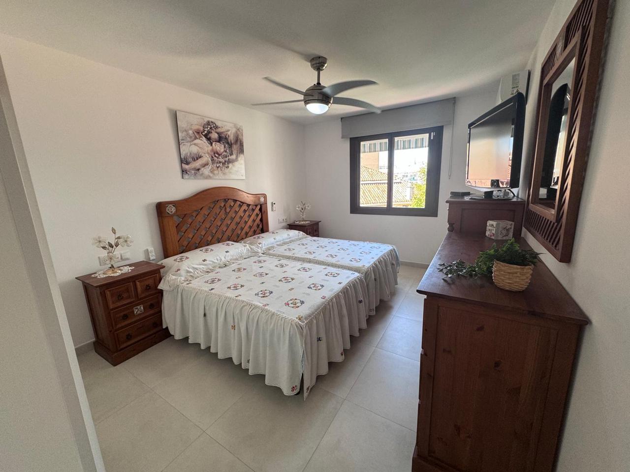 PISO ACTUAL Y REFORMADO EN EL CORAZÓN DE TORREMOLINOS